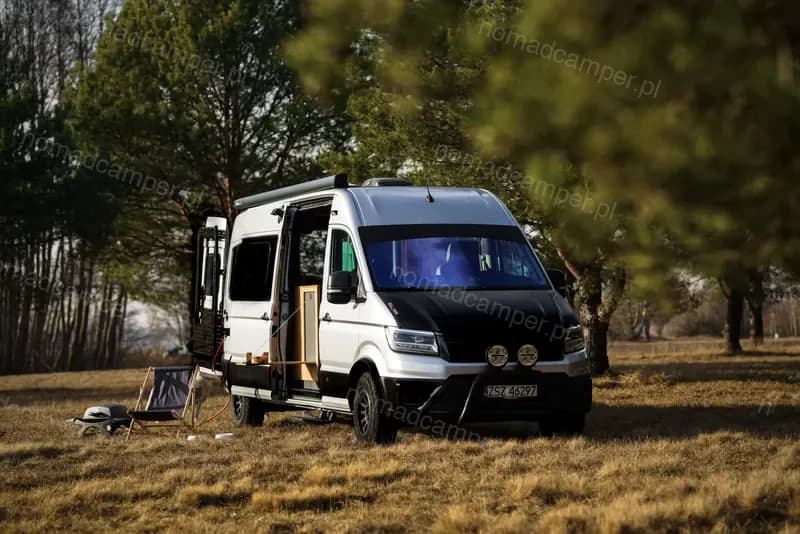 Kamper Nomad w terenie